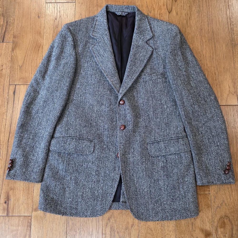 The Harvard Coop HARRIS TWEED Gray Herringbone Blazer/Sports Coat. Ivy League.